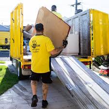 Best Retail Junk Removal  in Pittsfield, IL
